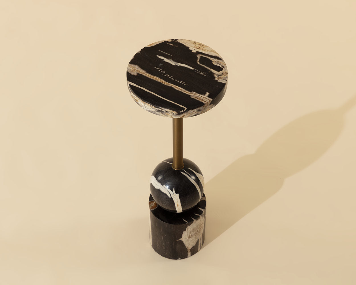 Jiwu End Table - functional design with style | Image 3 | InSTYLE Home & Rugs