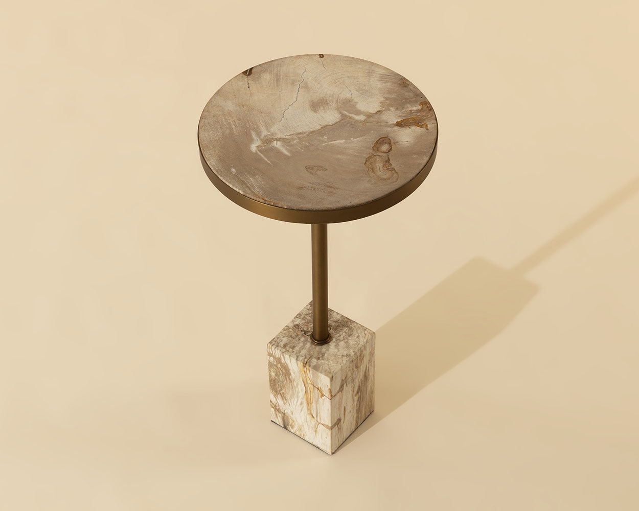 Parinari End Table - functional design with style | Image 4 | InSTYLE Home & Rugs