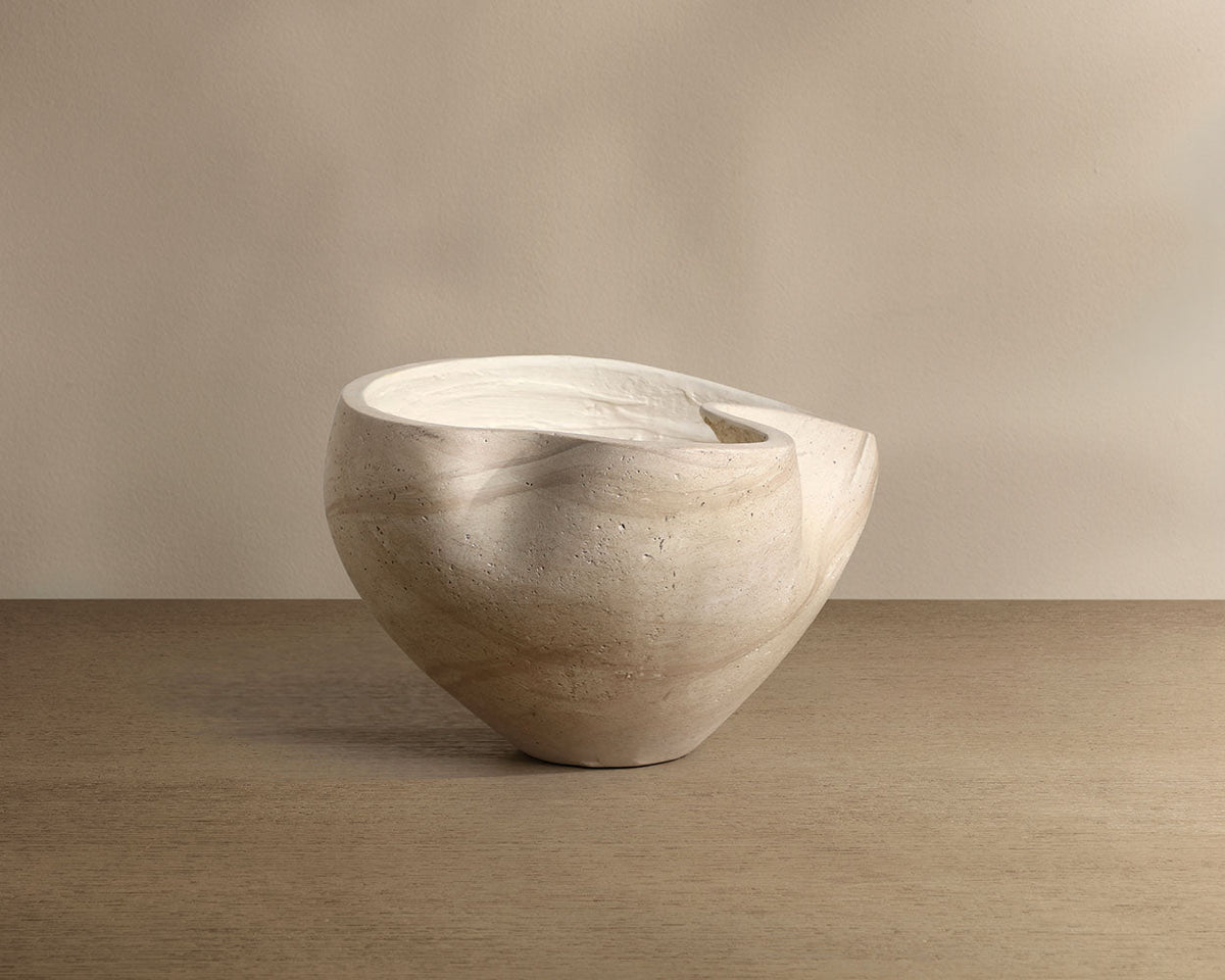 Cava Vase - elegant vase for adding a touch of style to any room | Image 4 | InSTYLE Home & Rugs