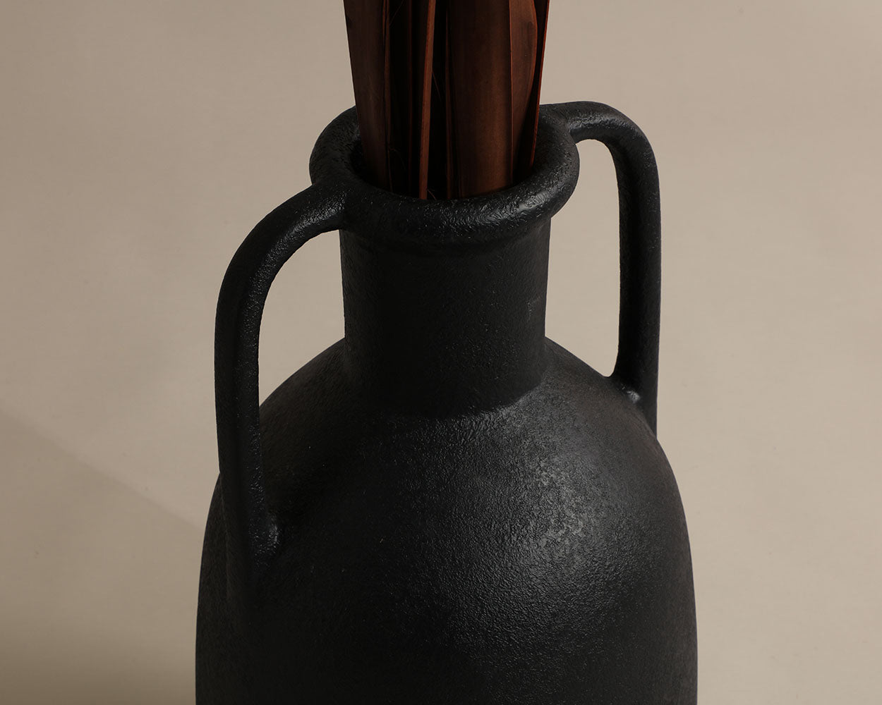Christos Vase - decorative vase for enhancing your home decor with vibrant colors | Image 3 | InSTYLE Home & Rugs