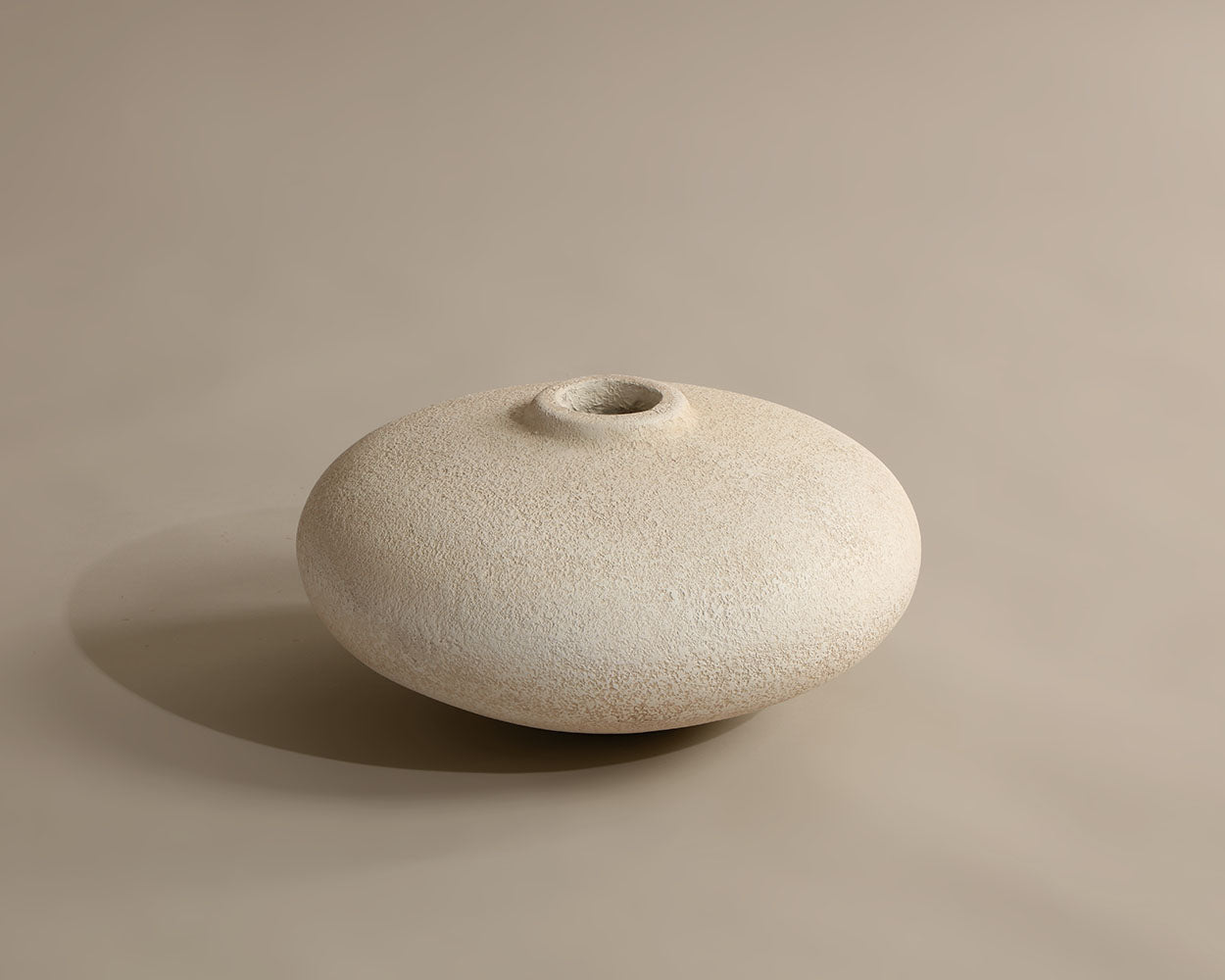 Eryne Vase - decorative vase for enhancing your home decor with vibrant colors | Image 3 | InSTYLE Home & Rugs