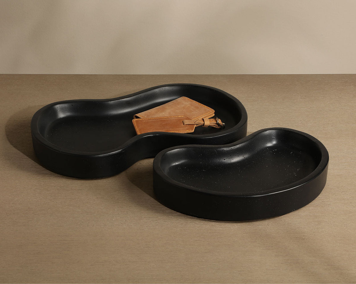 Amoeba Trays (Set Of 2) - perfect for serving or as a decorative centerpiece | Image 44 | InSTYLE Home & Rugs