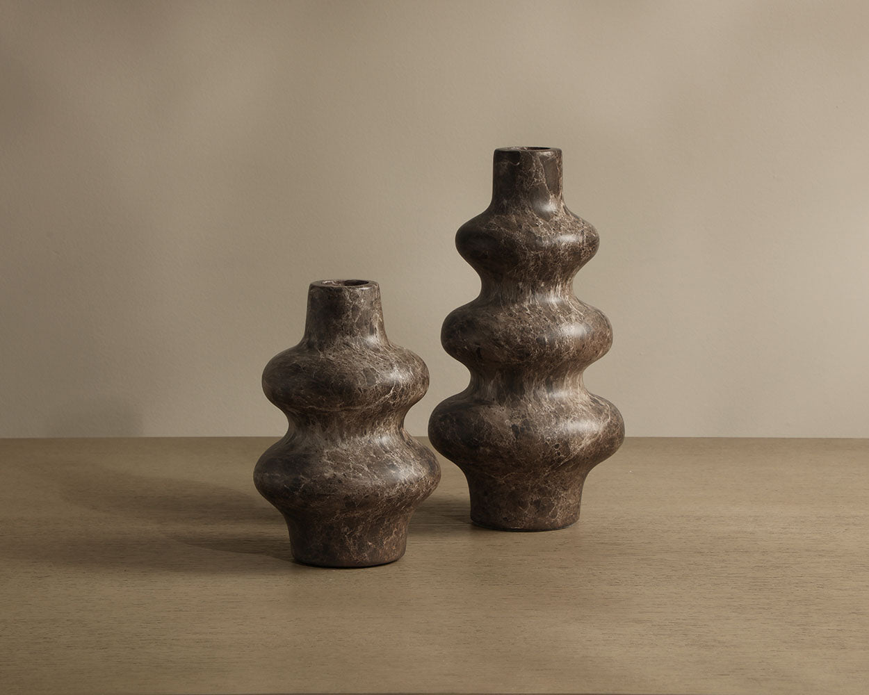 Babylon Vase - decorative vase for enhancing your home decor with vibrant colors | Image 10 | InSTYLE Home & Rugs