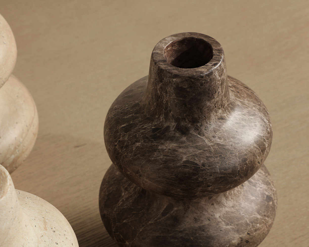 Babylon Vase - decorative vase for enhancing your home decor with vibrant colors | Image 11 | InSTYLE Home & Rugs