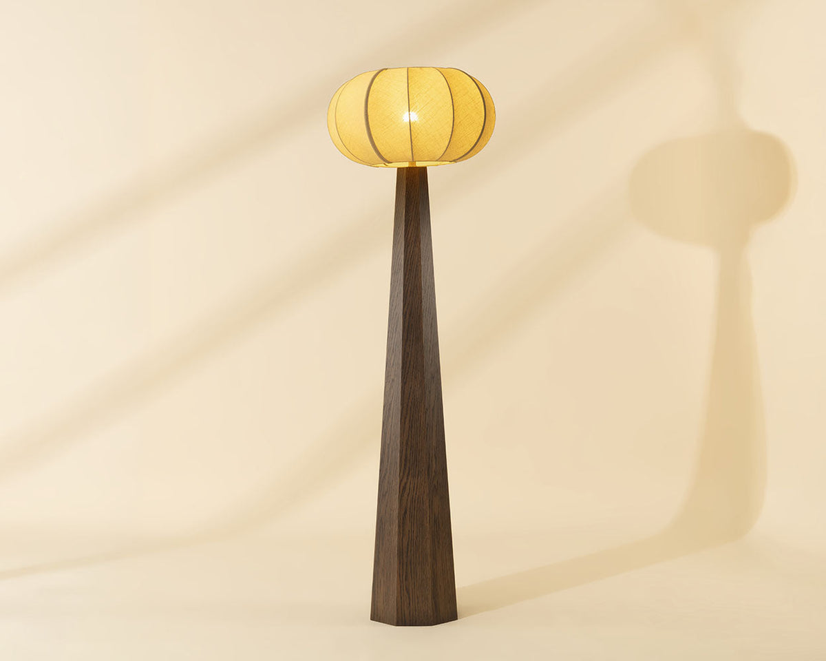 Sabal Floor Lamp - elegant floor lamps for interiors | Image 3 | InSTYLE Home & Rugs