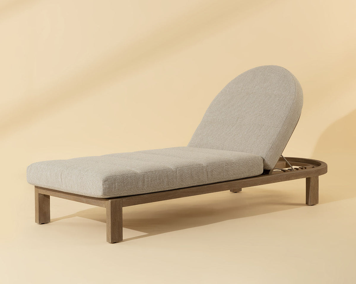 Solstice Lounger