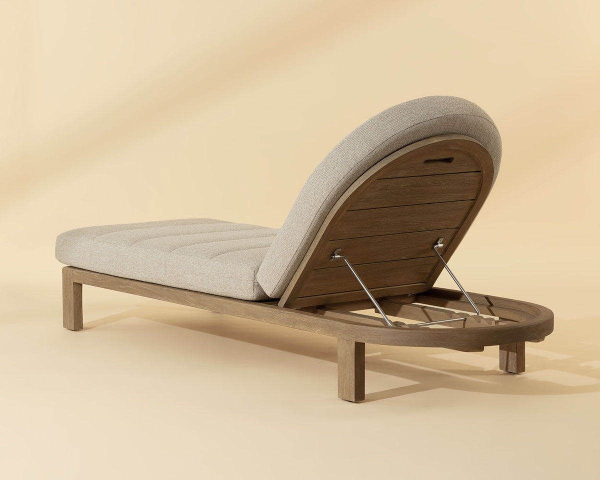 Solstice Lounger