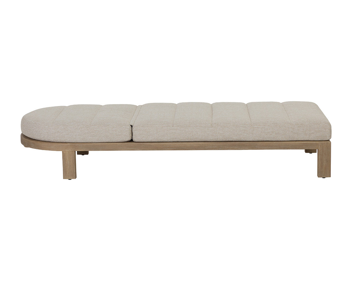 Solstice Lounger