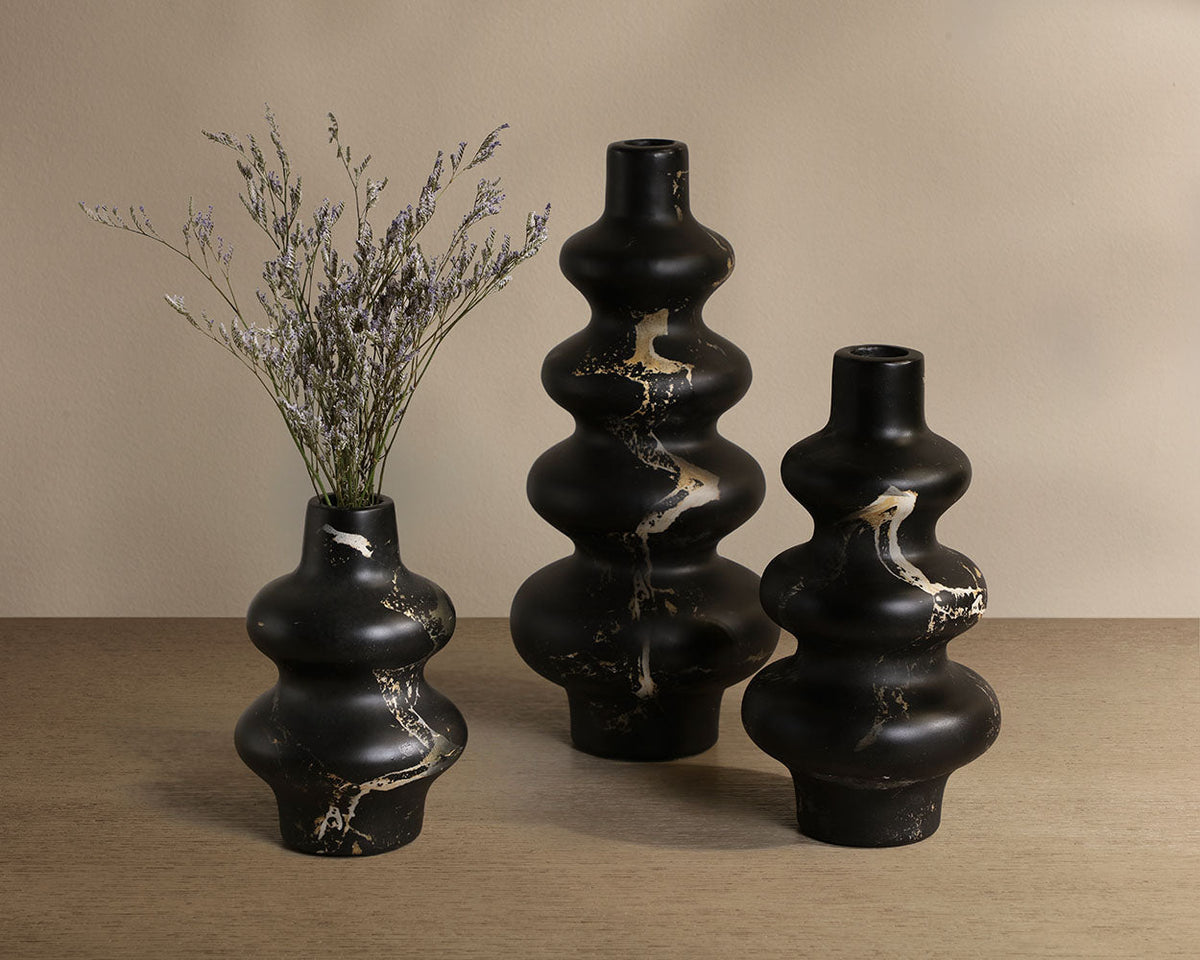 Babylon Vase - modern vase with sleek design for floral arrangements | Image 7 | InSTYLE Home & Rugs