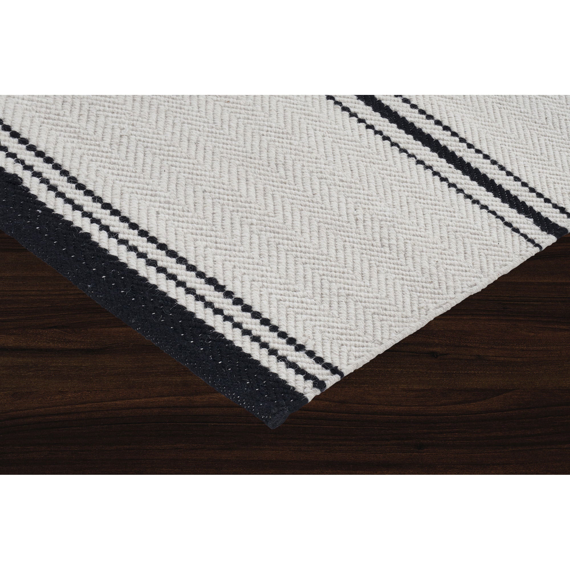 Alice* RALI-10002 - durable rug perfect for high-traffic areas and stylish interiors | Image 3 | InSTYLE Home & Rugs