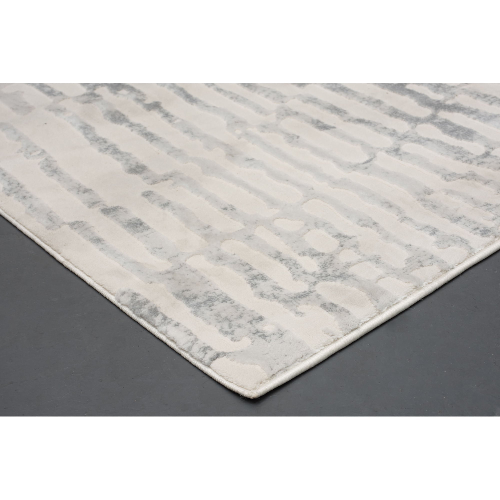 Ariella - durable rug perfect for high-traffic areas and stylish interiors | Image 3 | InSTYLE Home & Rugs