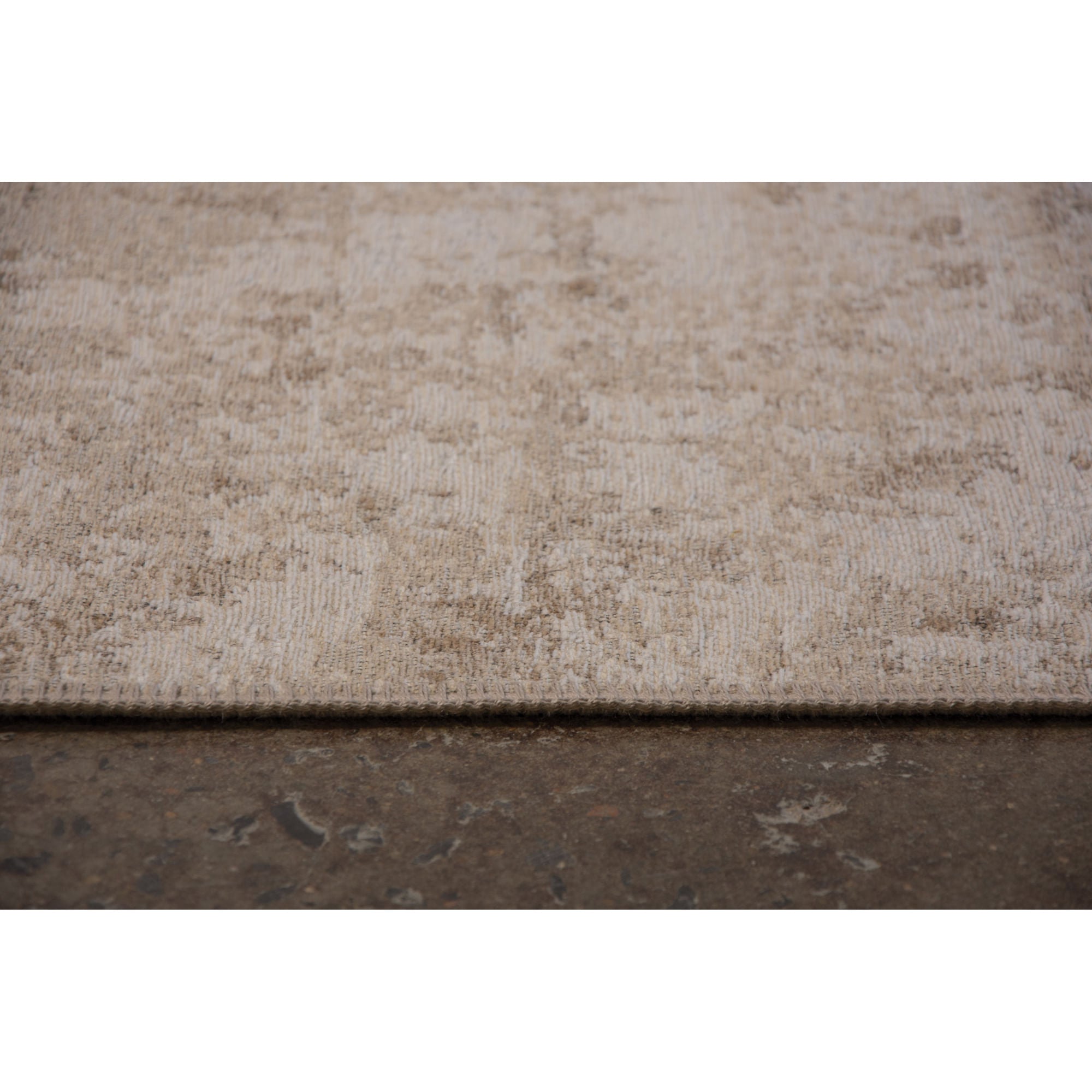 Monrovia - soft rug for adding comfort and warmth to any room | Image 4 | InSTYLE Home & Rugs