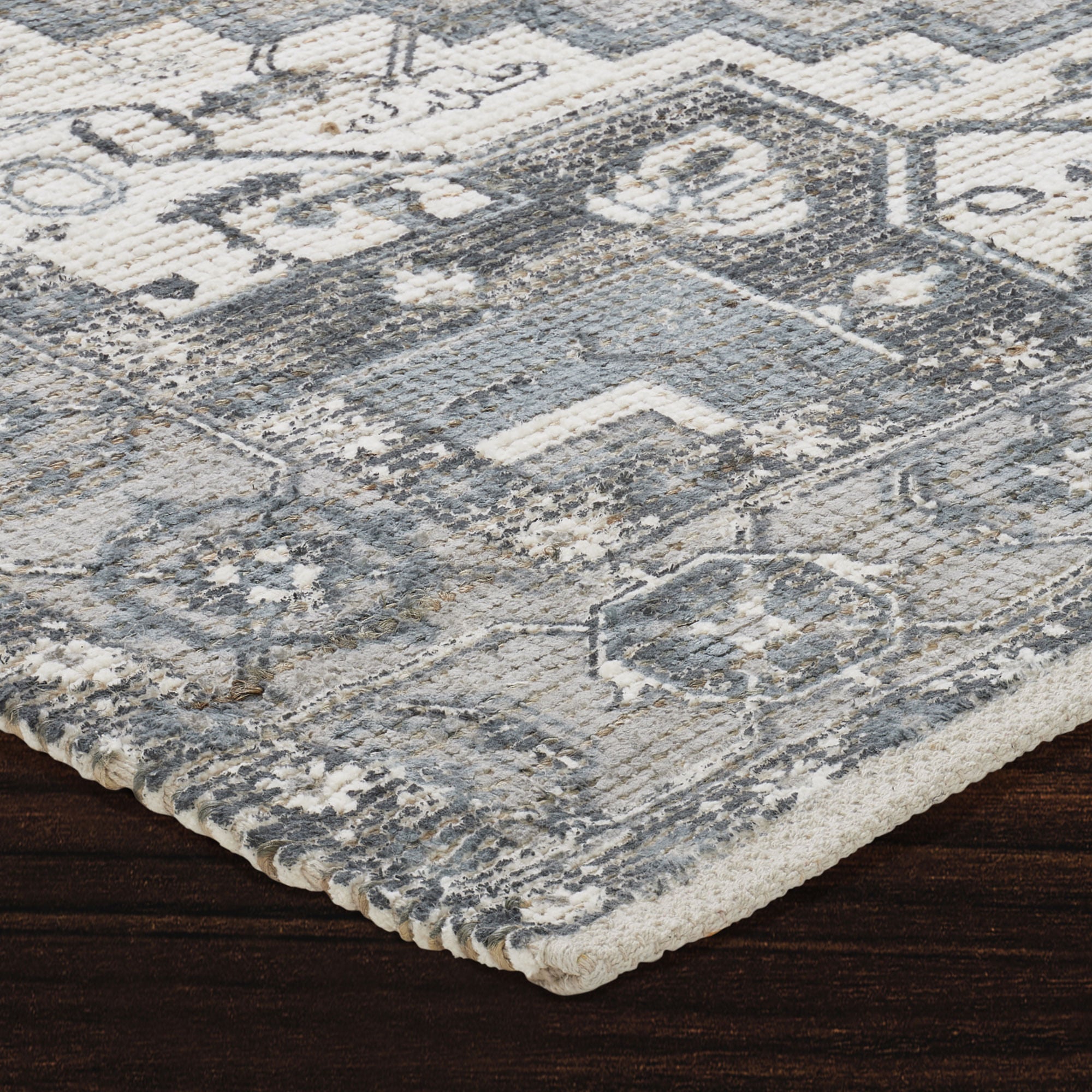 Pongola* - durable rug perfect for high-traffic areas and stylish interiors | Image 3 | InSTYLE Home & Rugs