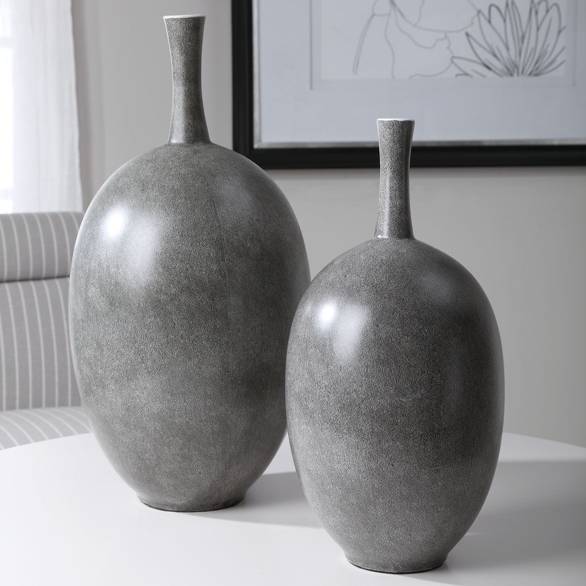 Riordan Vases, S/2 - modern accessories for a personalized living space | Image 4 | InSTYLE Home & Rugs