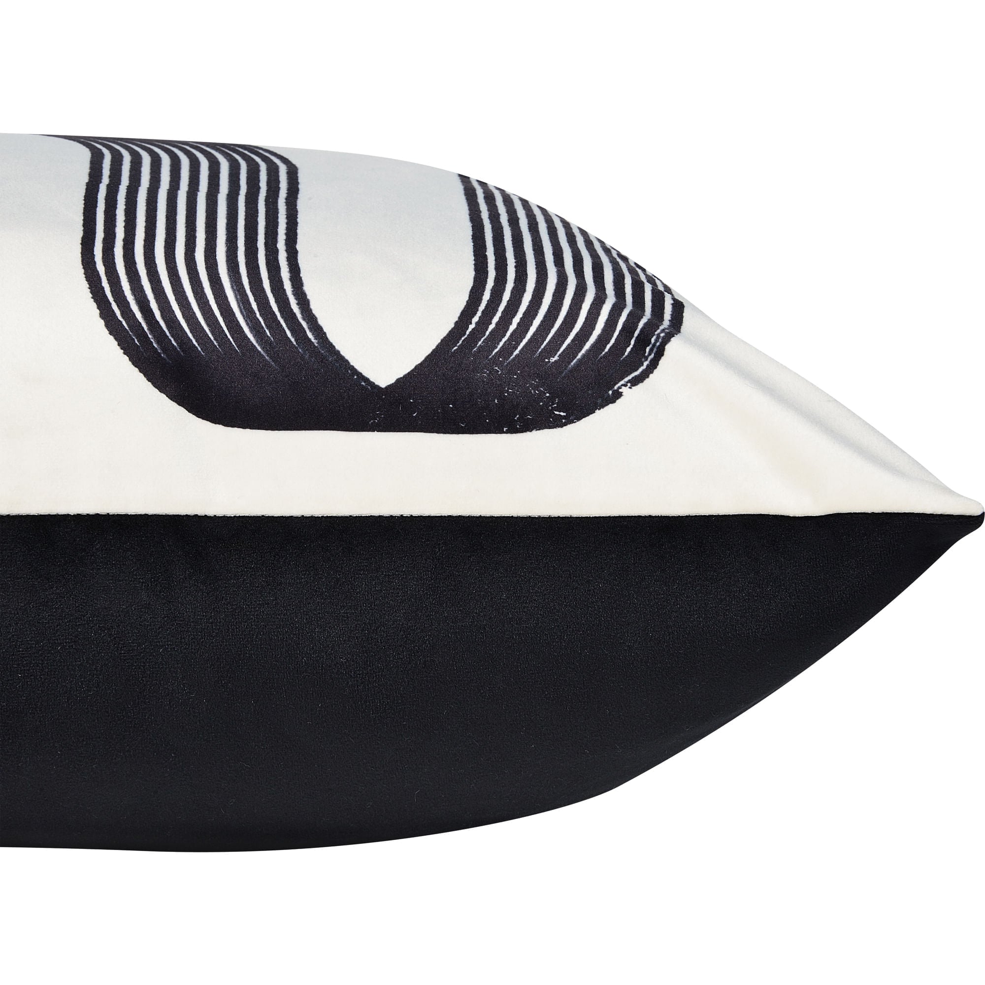 Yeva - soft pillow perfect for lounging and relaxation | Image 5 | InSTYLE Home & Rugs