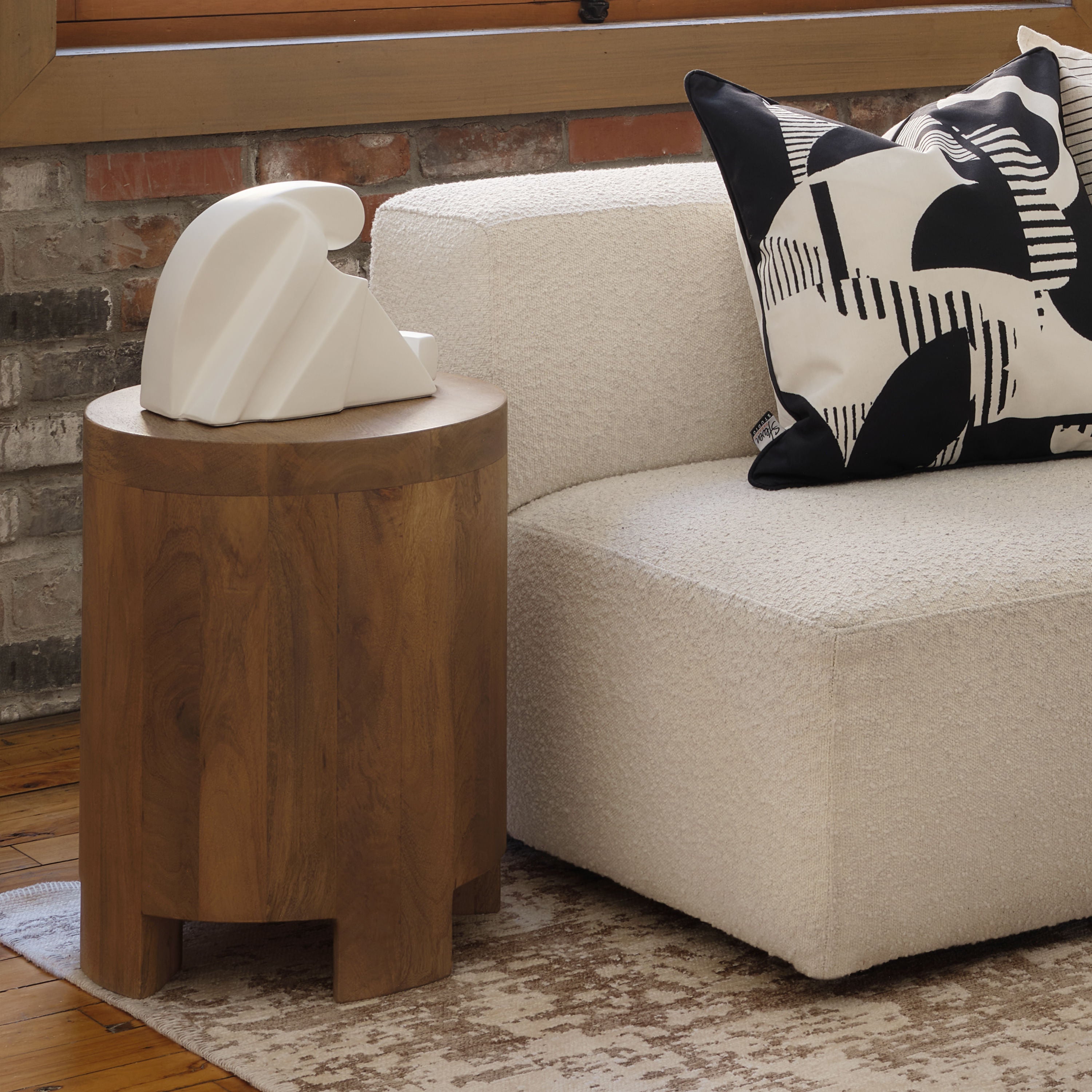 Imagine - decor accents and accessories for every room | Image 4 | InSTYLE Home & Rugs