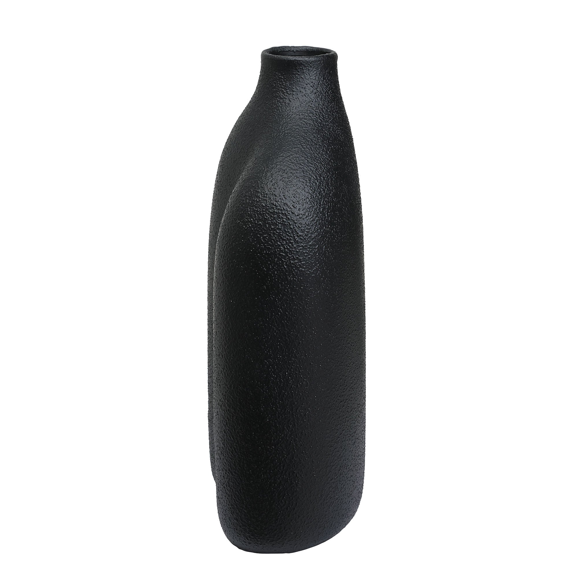 Challenger - modern accessories for a personalized living space | Image 5 | InSTYLE Home & Rugs