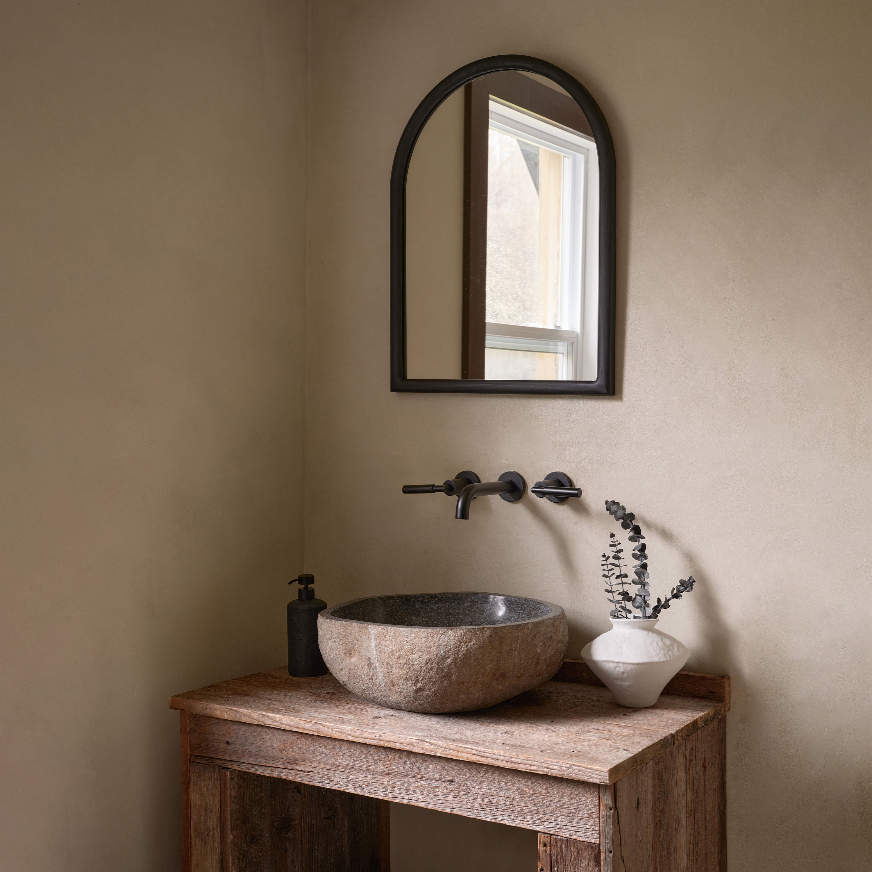 Olfito - available in various shapes, sizes, and frame styles | Image 4 | InSTYLE Home & Rugs