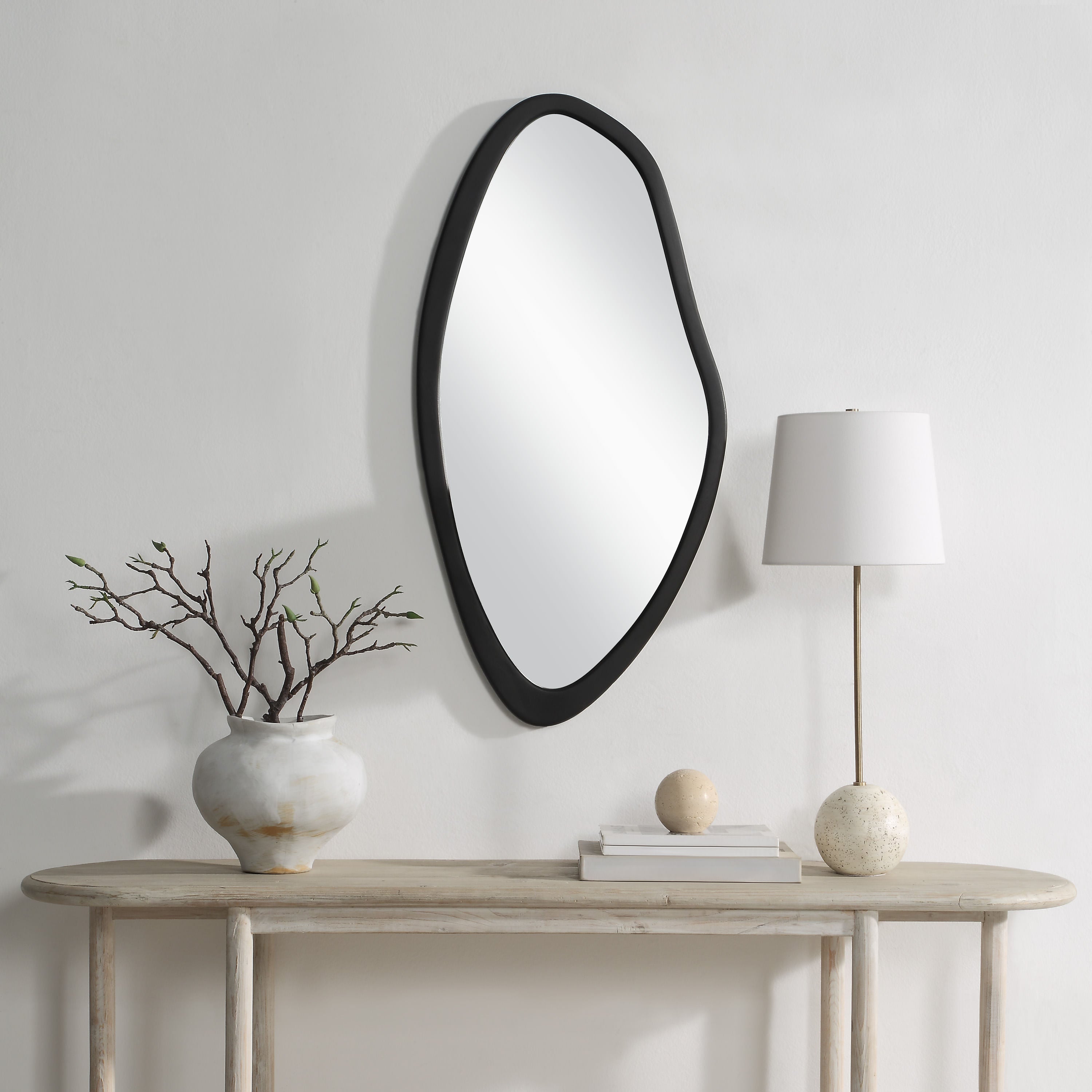 Trani - perfect for enhancing light and creating a sense of space | Image 4 | InSTYLE Home & Rugs