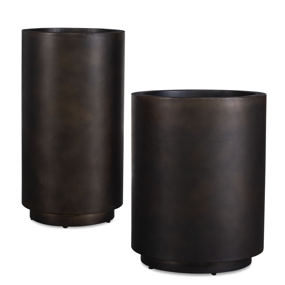 Volcan Indoor-Outdoor Planters, S/2 - perfect planters for your garden | Image 2 | InSTYLE Home & Rugs