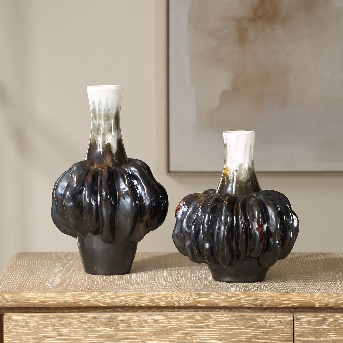 Umbrian Vases, S/2 - modern accessories for a personalized living space | Image 3 | InSTYLE Home & Rugs