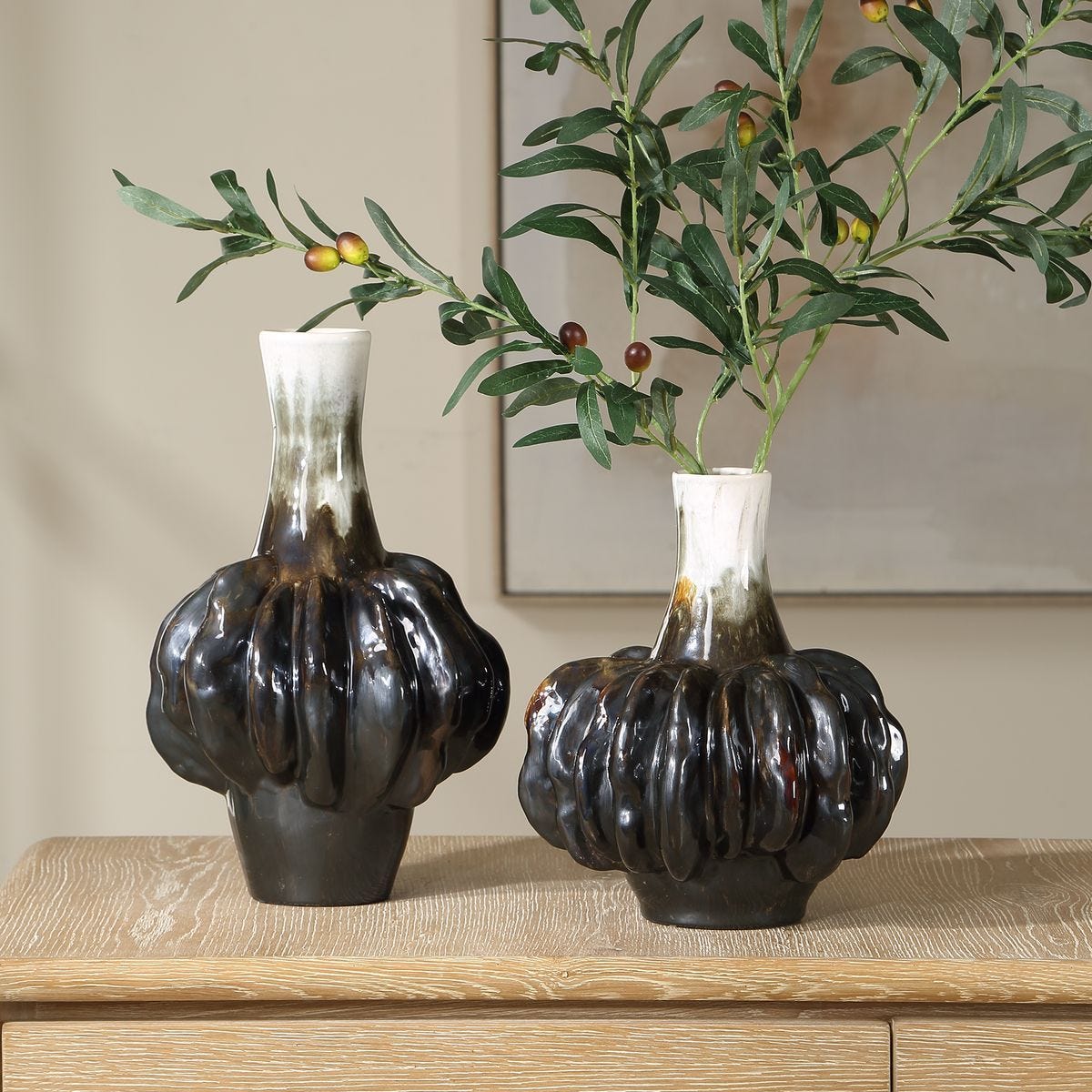 Umbrian Vases, S/2 - modern accessories for a personalized living space | Image 1 | InSTYLE Home & Rugs