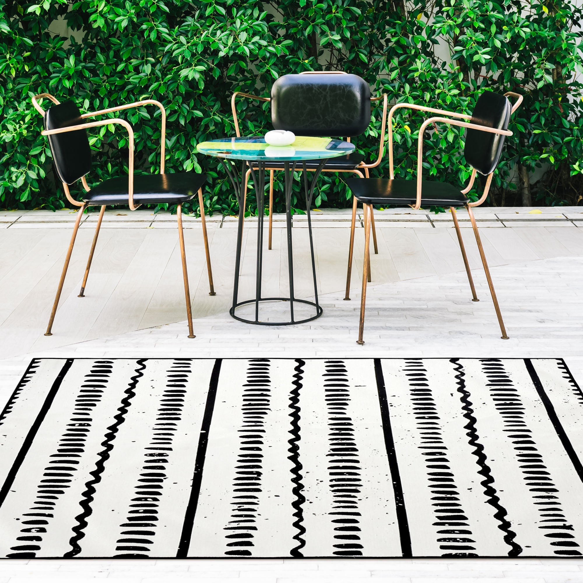 Jasmine - durable rug perfect for high-traffic areas and stylish interiors | Image 3 | InSTYLE Home & Rugs
