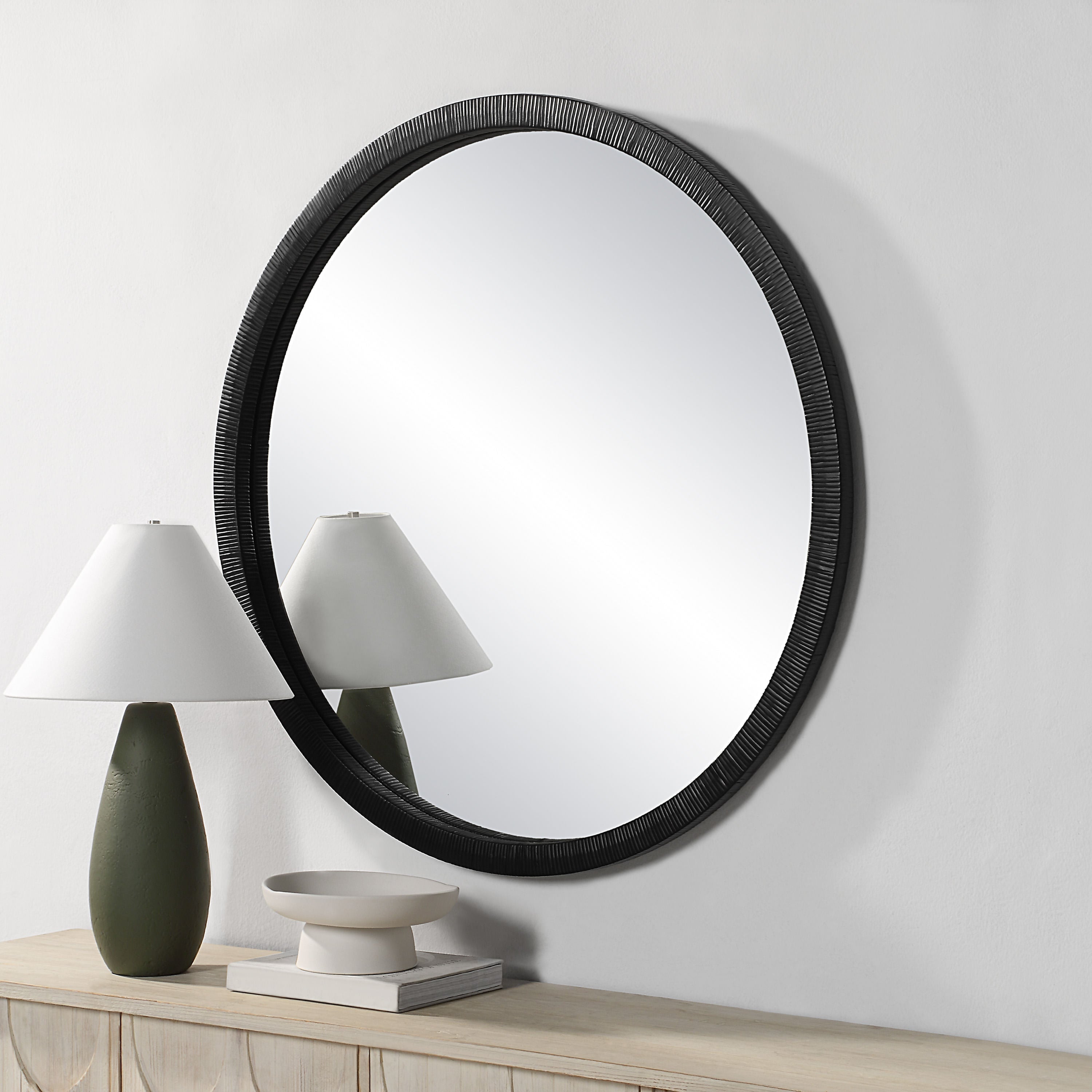 Solo - perfect for enhancing light and creating a sense of space | Image 4 | InSTYLE Home & Rugs