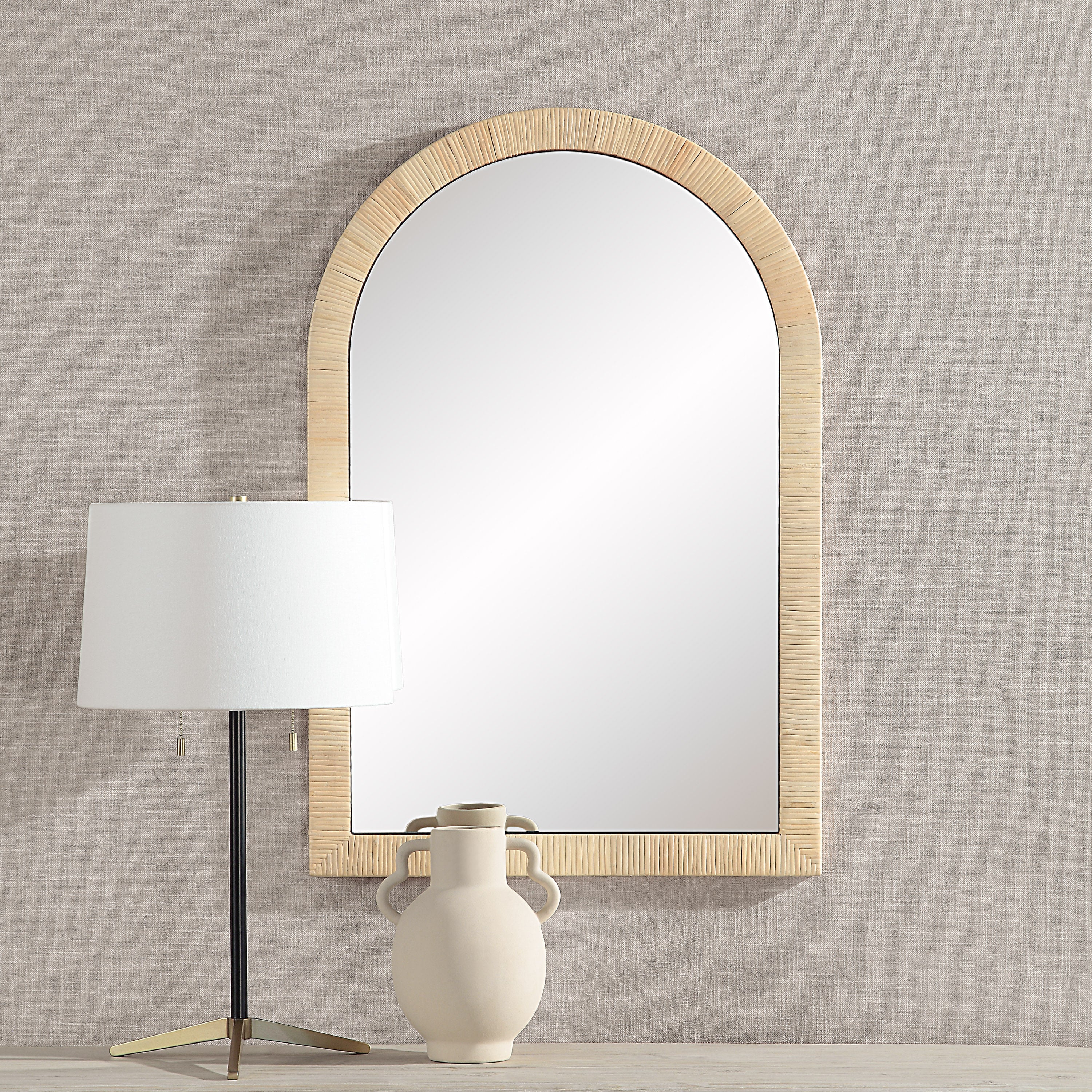 Tally - perfect for enhancing light and creating a sense of space | Image 4 | InSTYLE Home & Rugs