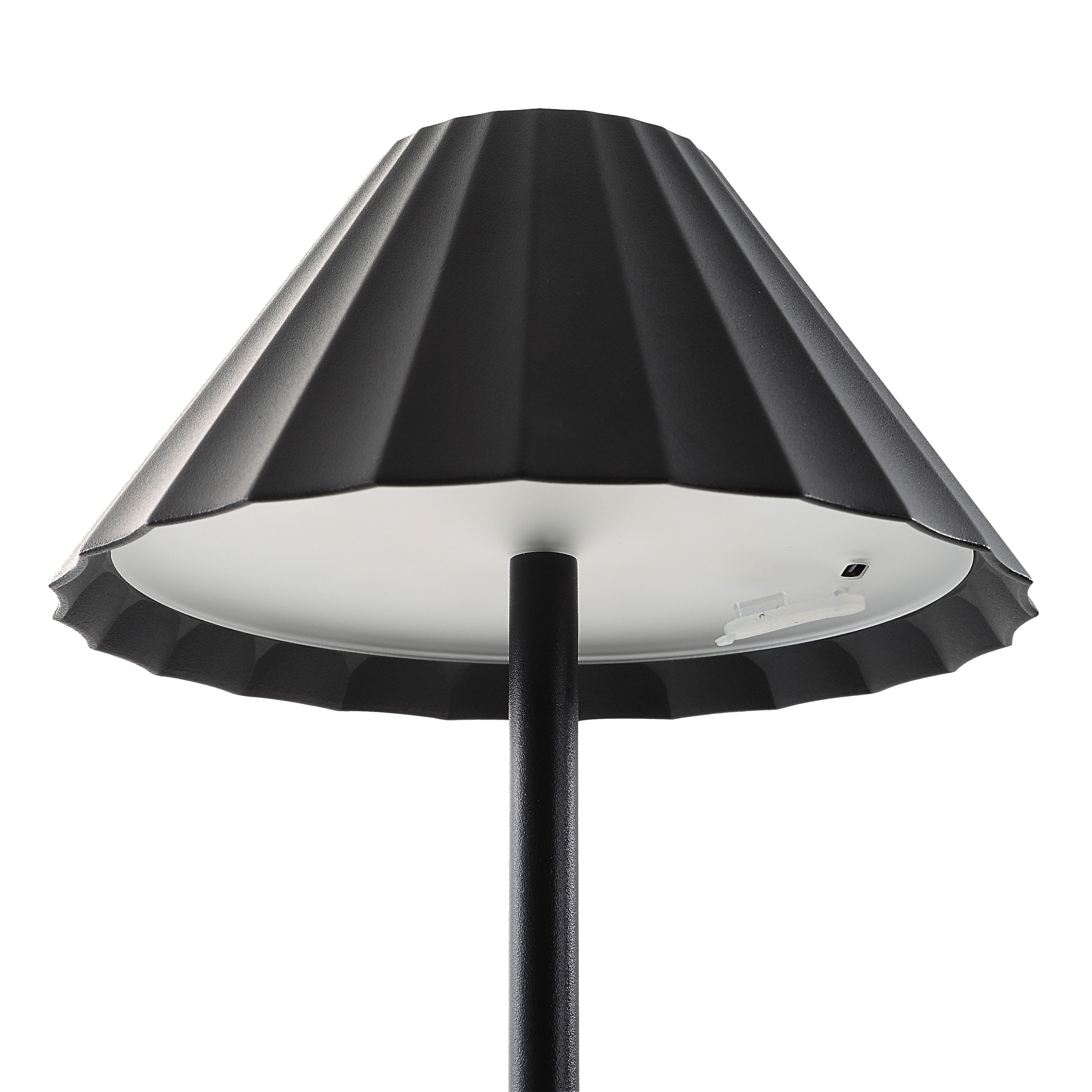 Giada - energy-efficient and stylish designs | Image 5 | InSTYLE Home & Rugs