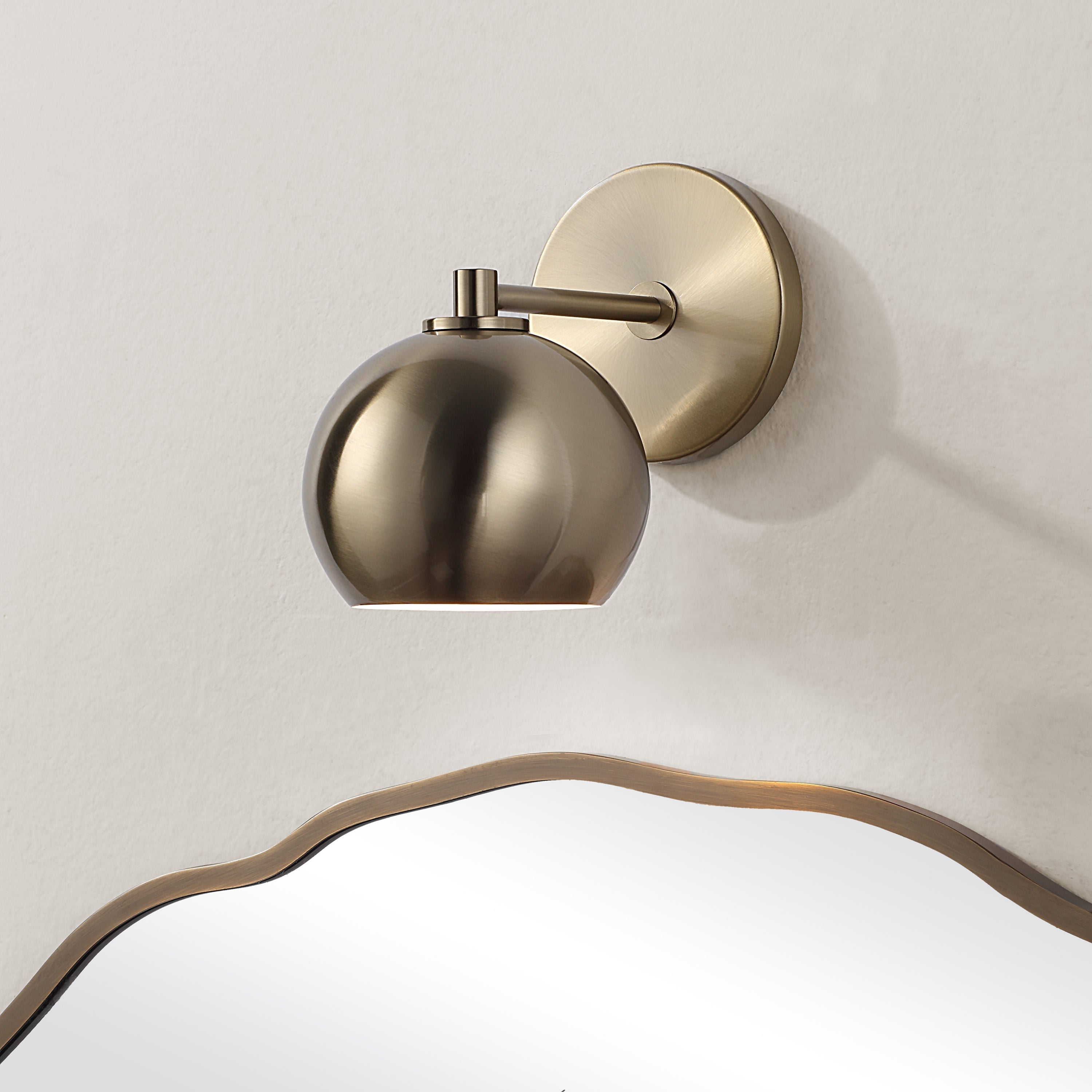 Mattia - from table lamps to chandeliers and floor lamps | Image 4 | InSTYLE Home & Rugs
