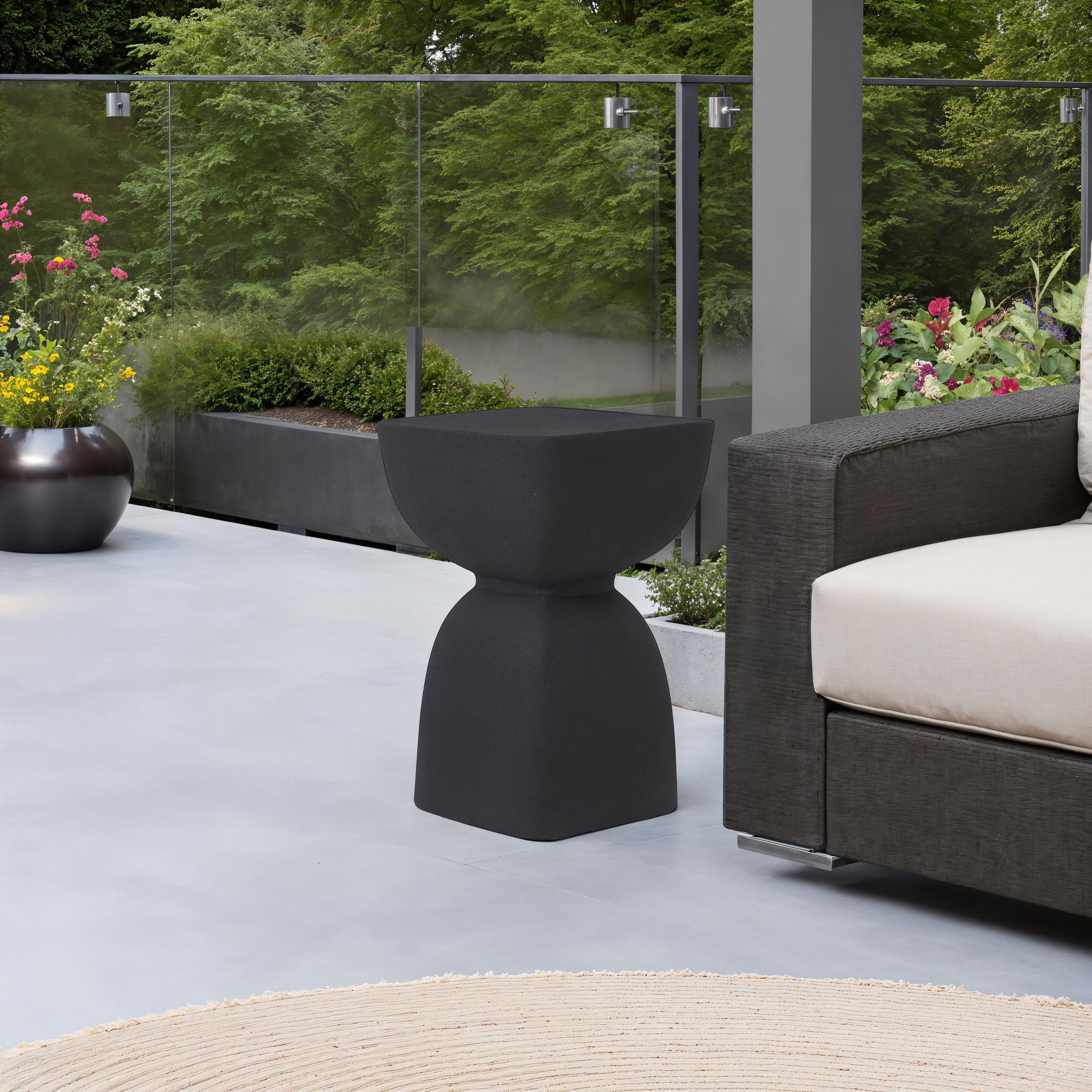 Frans* - functional accent table with unique design for any room | Image 4 | InSTYLE Home & Rugs
