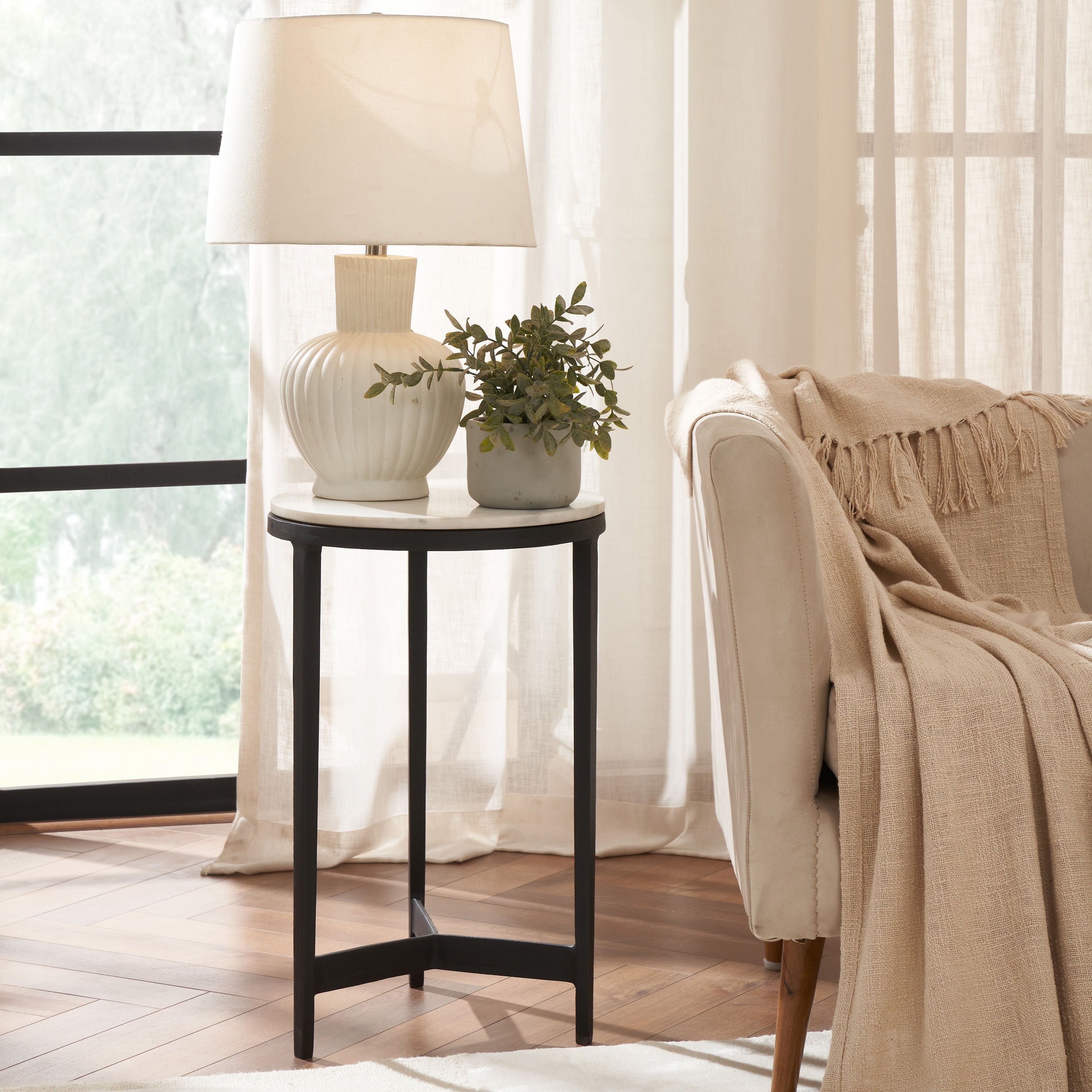 Arryn* - functional accent table with unique design for any room | Image 4 | InSTYLE Home & Rugs