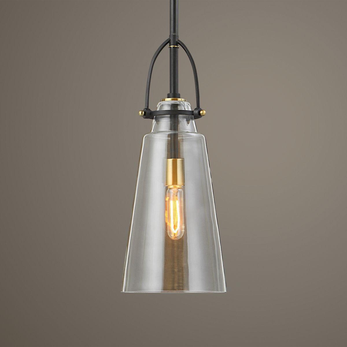 Saugus, 1 Lt Pendant - energy-efficient and stylish designs | Image 1 | InSTYLE Home & Rugs