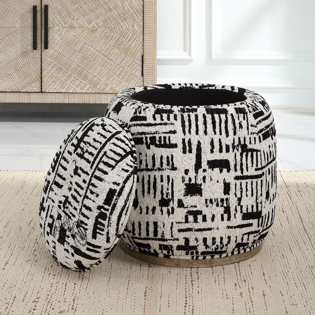 Dialogue Ottoman, Black - perfect footrests with style | Image 4 | InSTYLE Home & Rugs