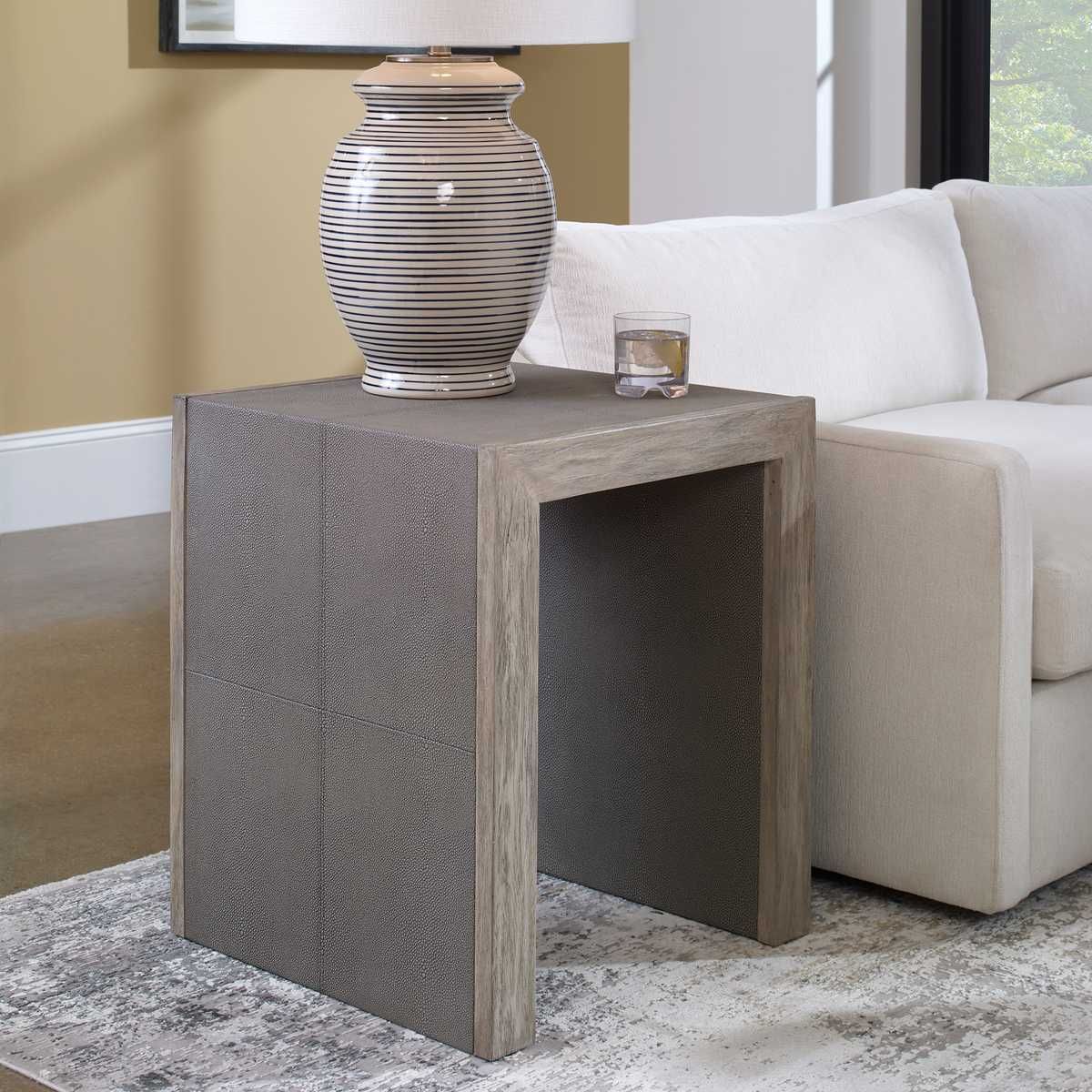 Aerina End Table - accent tables for living rooms | Image 1 | InSTYLE Home & Rugs