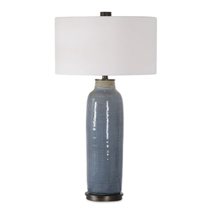 Vicente Table Lamp - stylish lamp for bedside tables | Image 2 | InSTYLE Home & Rugs
