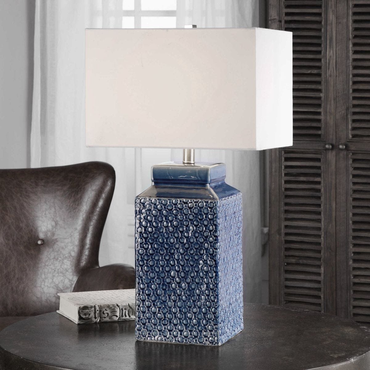 Pero Table Lamp - stylish lamp for bedside tables | Image 3 | InSTYLE Home & Rugs