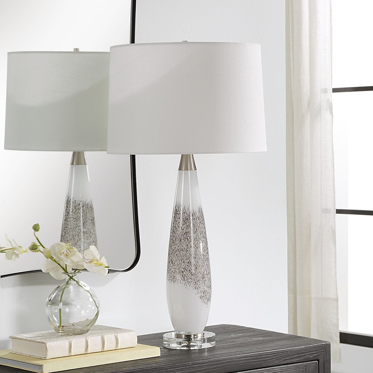 Quinn Table Lamp - chic table lamp for any room | Image 3 | InSTYLE Home & Rugs