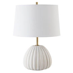 Lynna Table Lamp - chic table lamp for any room | Image 4 | InSTYLE Home & Rugs