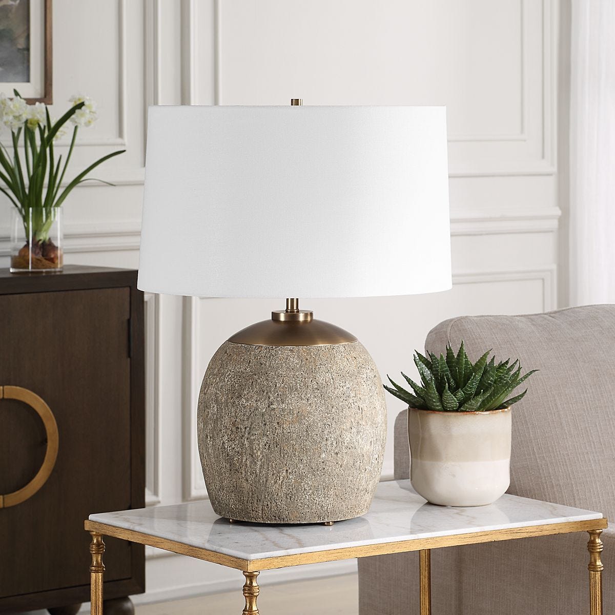 Raylan Table Lamp - chic table lamp for any room | Image 3 | InSTYLE Home & Rugs