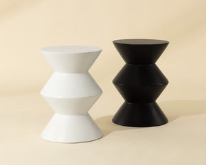 Union End Table - perfect for patio accents | Image 5 | InSTYLE Home & Rugs