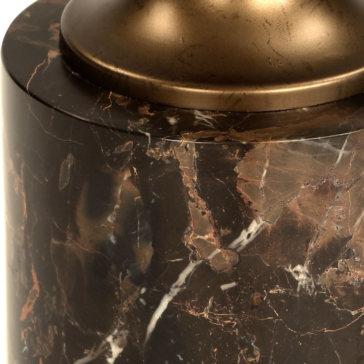 Karnes Drink Table - functional design with style | Image 5 | InSTYLE Home & Rugs
