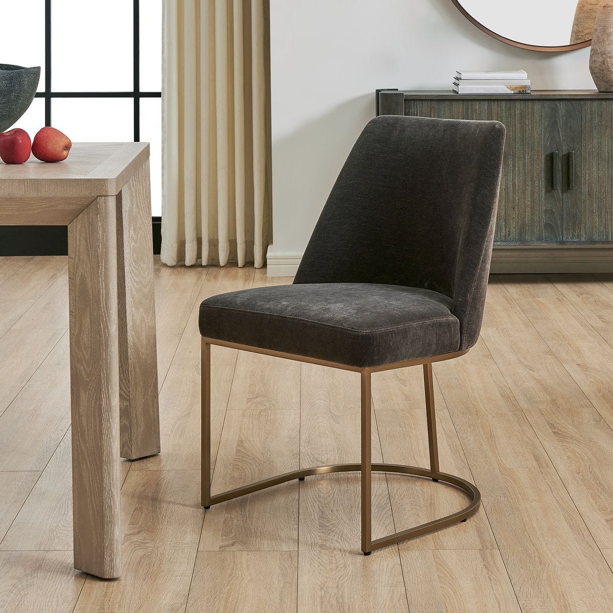 Hanni Dining Chair - elegant seating for dining areas | Image 1 | InSTYLE Home & Rugs
