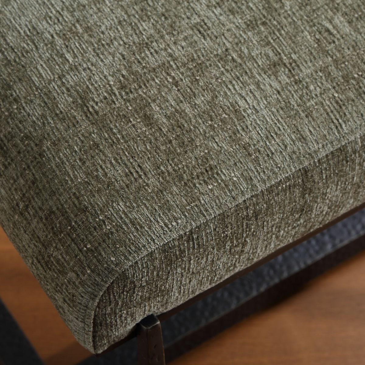 Midas Small Bench, Bronze - durable bench with modern style | Image 4 | InSTYLE Home & Rugs
