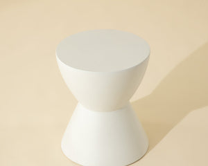 Logan End Table - sturdy tables for outdoor spaces | Image 8 | InSTYLE Home & Rugs