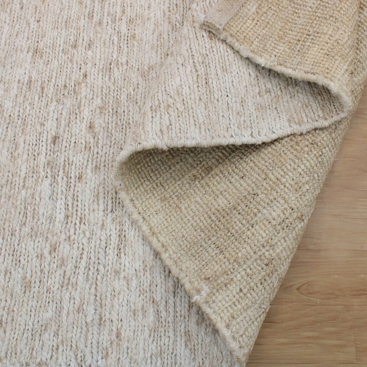 Makula, Ivory 70036-6 - stylish rug with modern patterns for a chic home decor | Image 4 | InSTYLE Home & Rugs