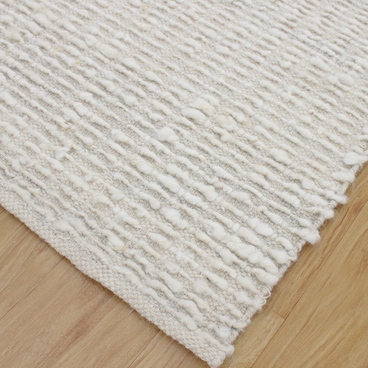 Lovelle, Ivory 71165-6 - soft rug for adding comfort and warmth to any room | Image 3 | InSTYLE Home & Rugs
