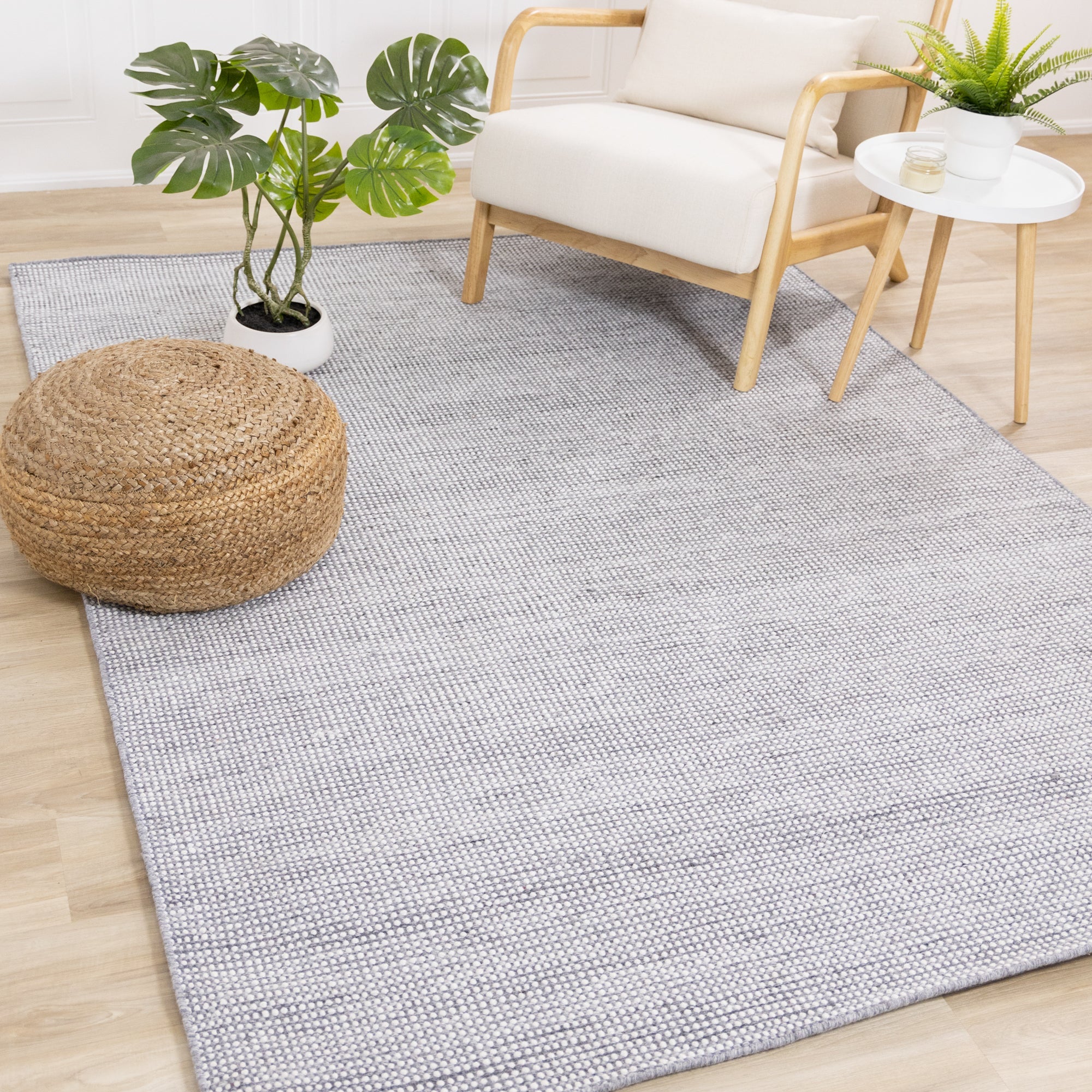 Build Rug - soft rug for adding comfort and warmth to any room | Image 9 | InSTYLE Home & Rugs