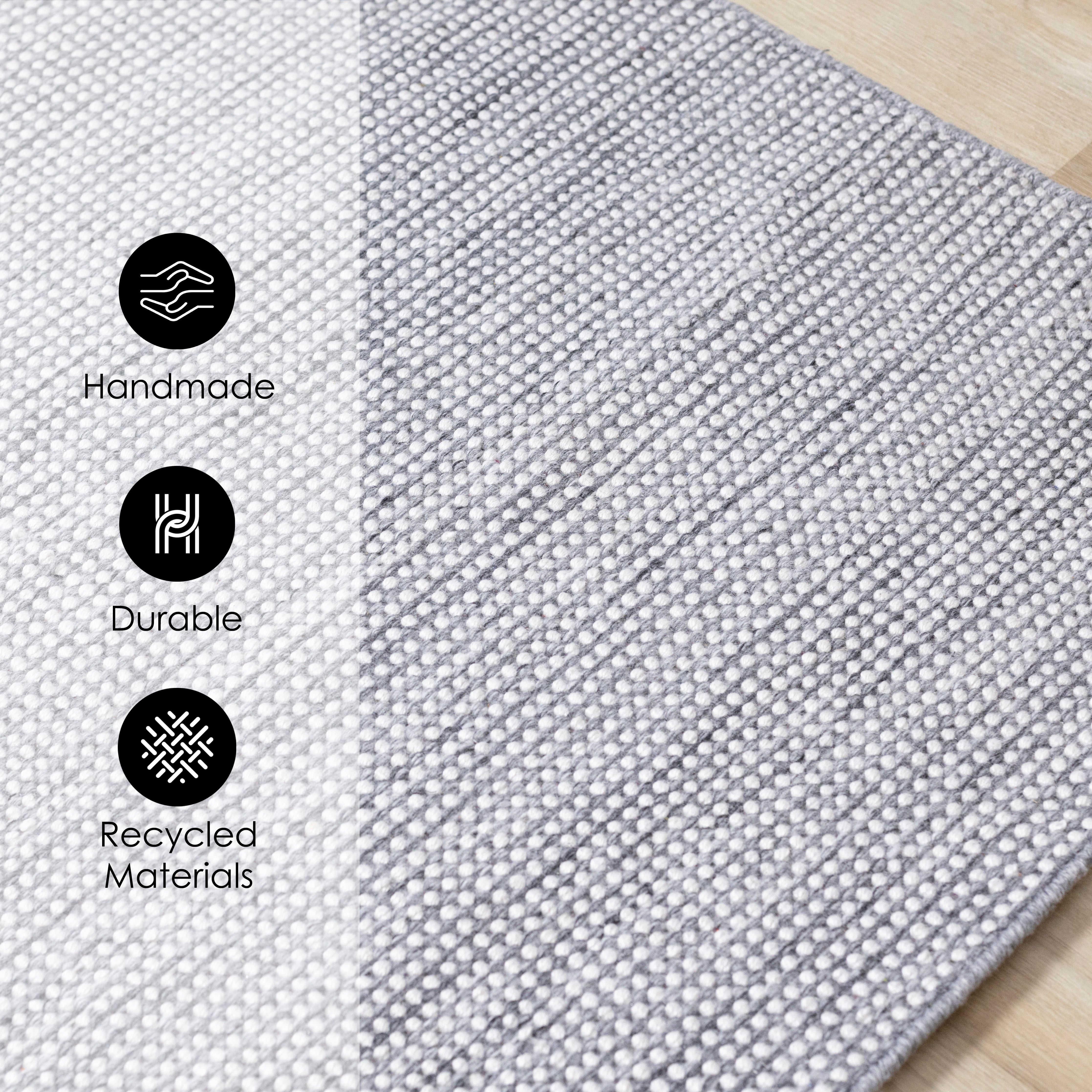 Build Rug - soft rug for adding comfort and warmth to any room | Image 6 | InSTYLE Home & Rugs